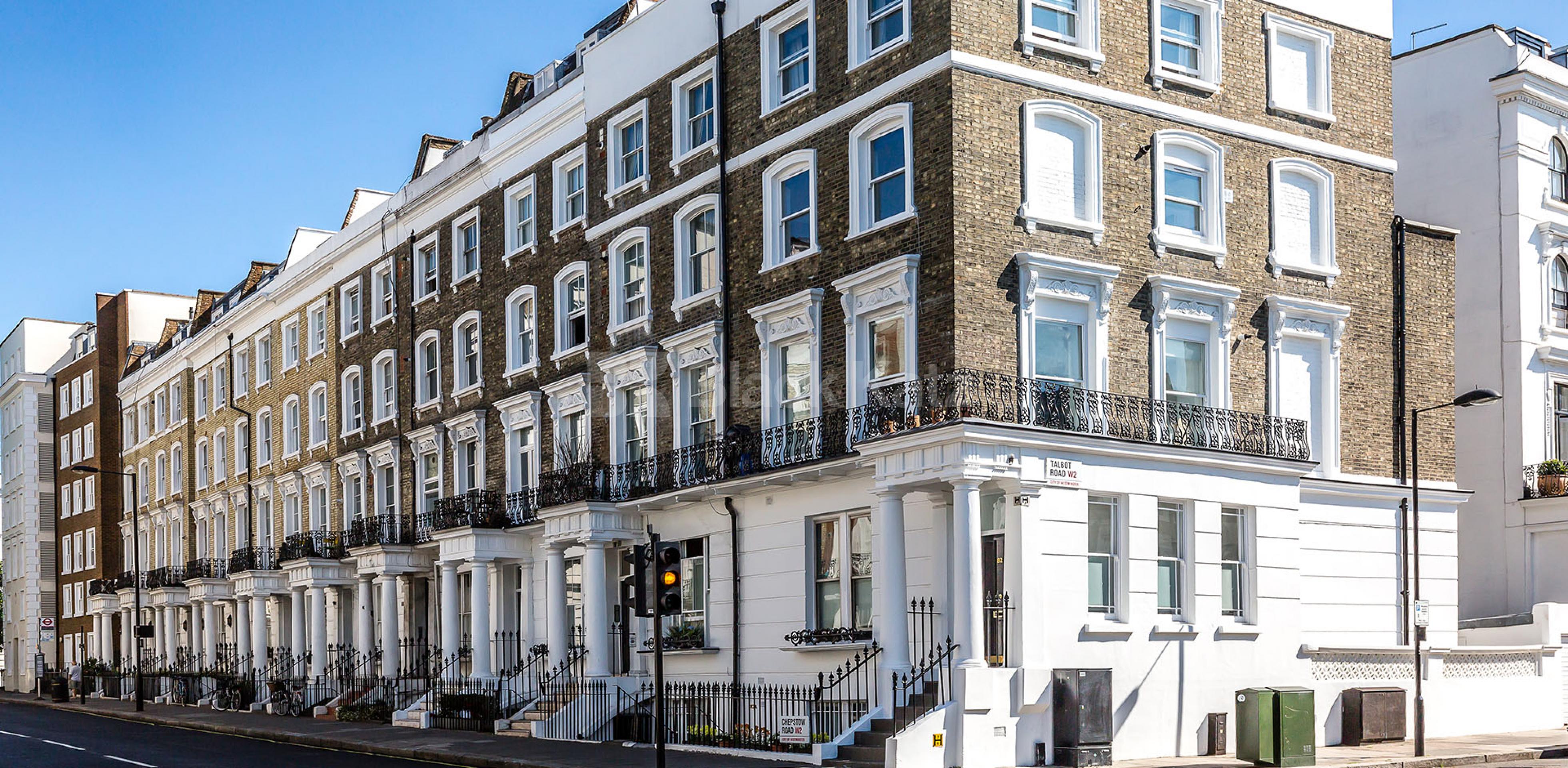 			MODERN FOUR BED 2 BATH!, 4 Bedroom, 1 bath, 1 reception Flat			 Chepstow Road, BAYSWATER-NOTTING HILL W2